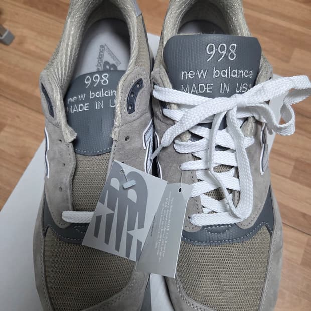 뉴발란스 998 Made in USA 그레이 295사이즈 새상품 팝니다