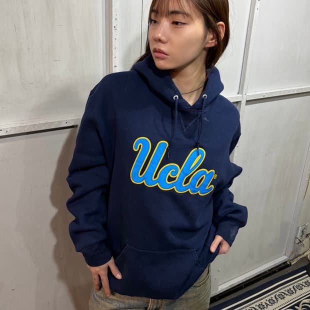 90s UCLA navy U.S.A hoodie