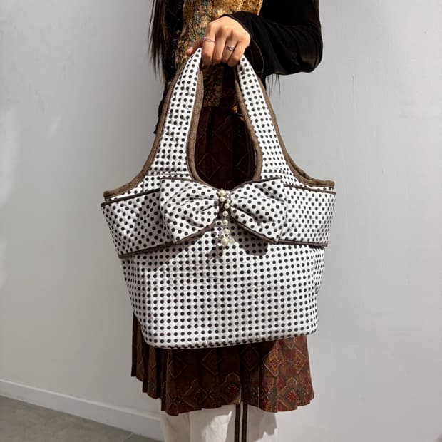 GALLERY VISCONTI 브라운 도트 땡땡이 리본 오네갸루 토트백 