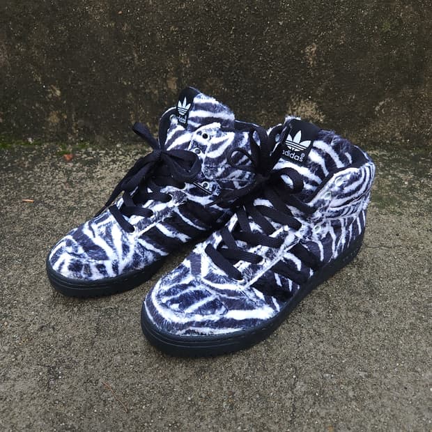 [225] 아디다스 x 제레미스캇 지브라 스니커즈