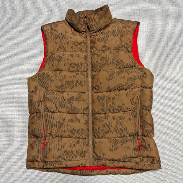 노스페이스 700 브라운 패턴 패딩 조끼