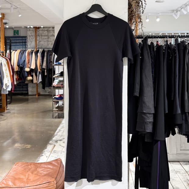 이자벨마랑 다크네이비 기모 래글런 티셔츠 드레스