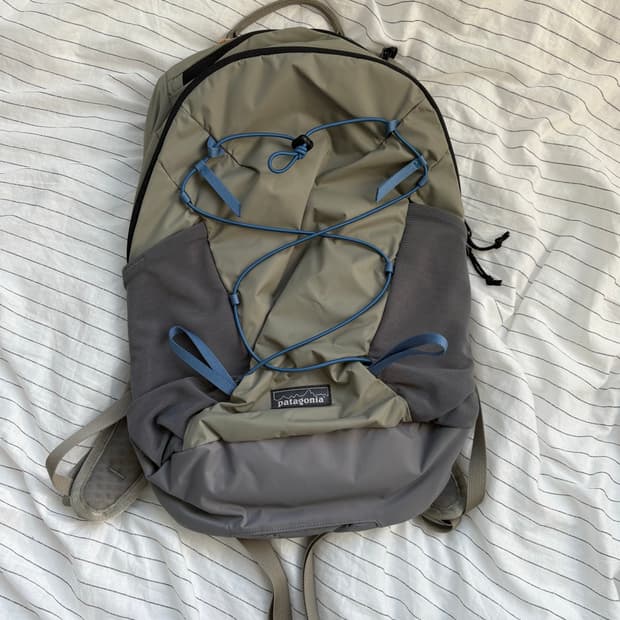 파타고니아 테라비아 리버락그린 14L - S (새상품)