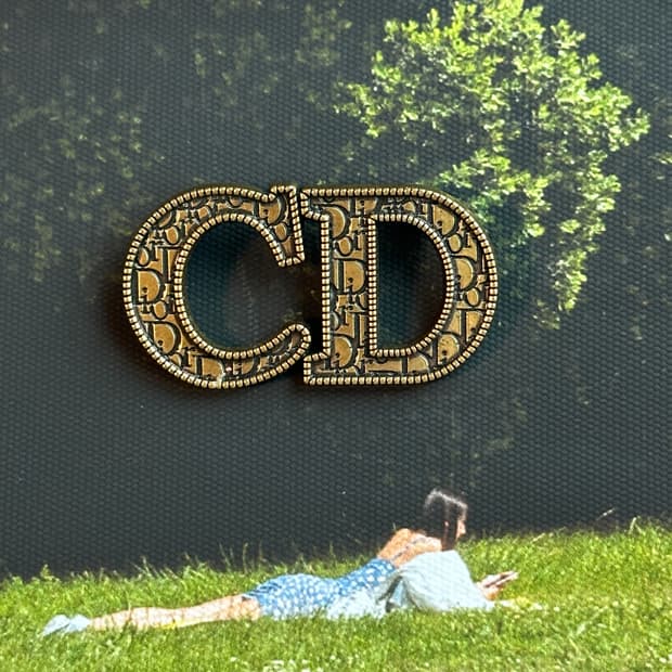 디올 CD 앤틱 업사이클링 브로치