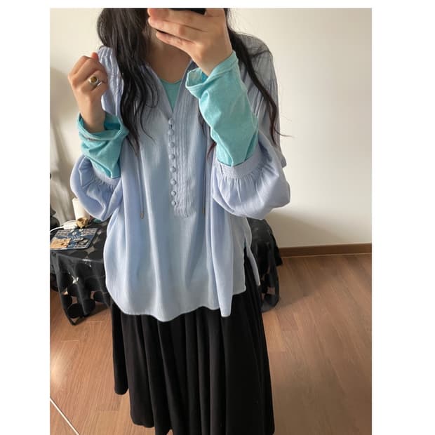 pullover blouse