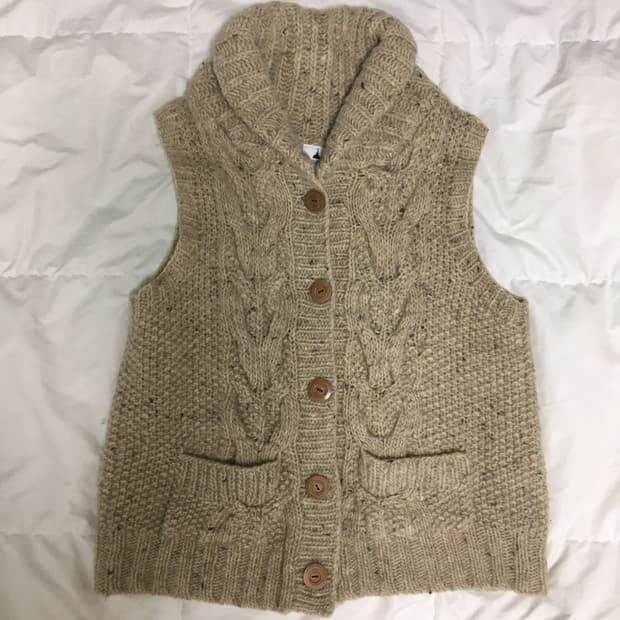 일본빈티지 모리걸 하구미st 우드단추 꽈베기 니트 조끼