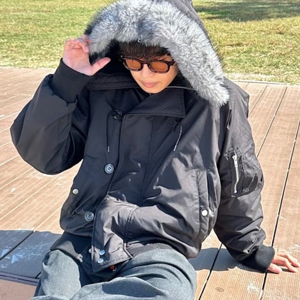 MandO 플라이트 퍼 후드 봄버