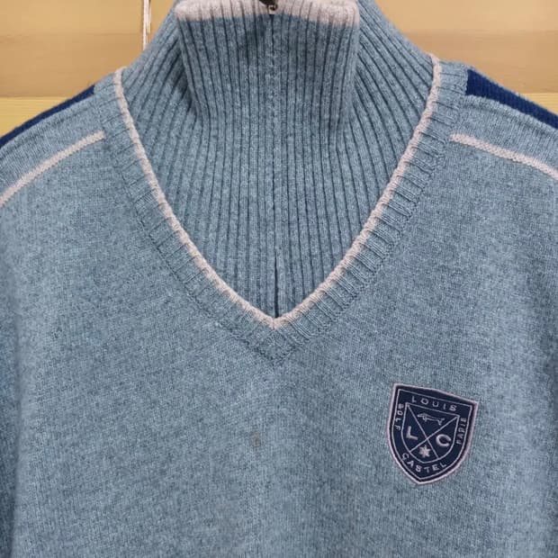 루이까스텔 남성 반집업방풍니트 100사이즈