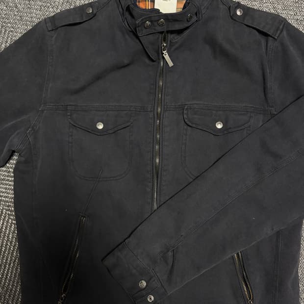 돌체엔가바나 하이넥 자켓