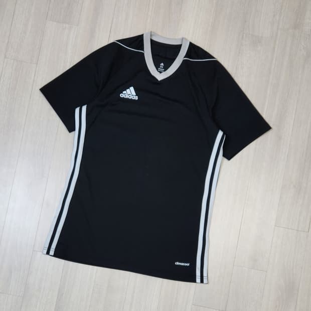 아디다스 삼선 기능성 반팔티