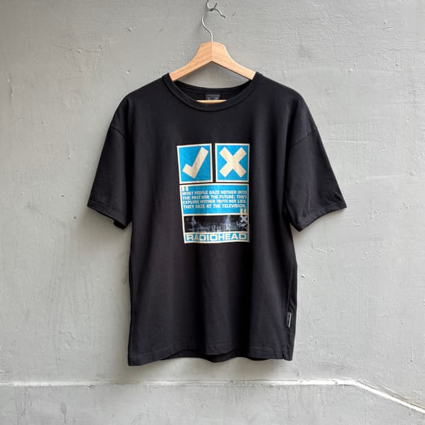 Radiohead 90's Ok Computer tee