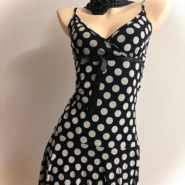 Black Dot Unbalance One Piece