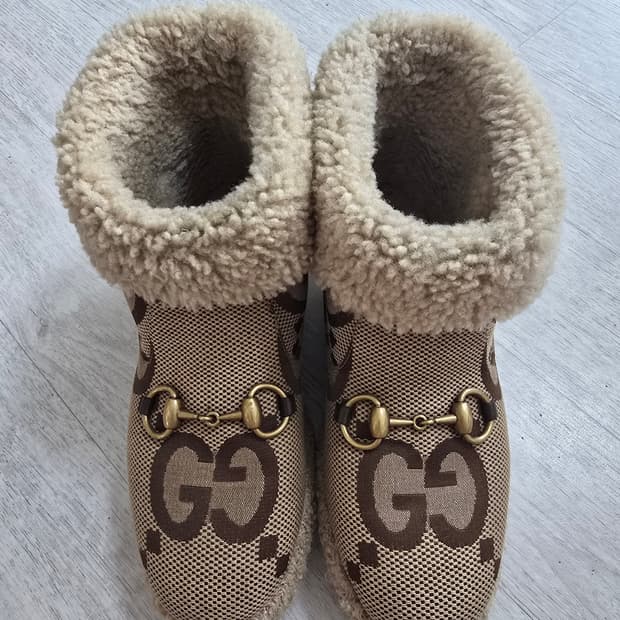 (정품) 구찌 GG 홀스빗 부츠 36 (털 어그부츠 명품 여자 신발)