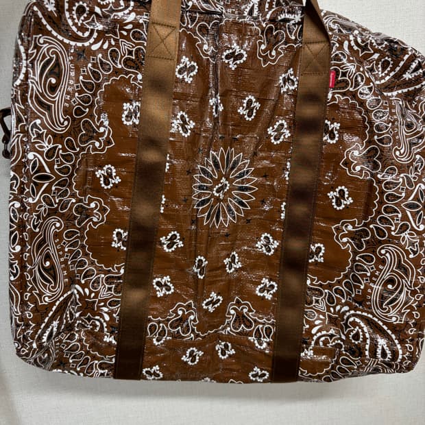 슈프림 반다나 타프 라지 더플백 브라운 - 21SS