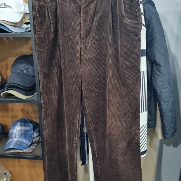 유니클로 일본판 와이드 골덴바지 32~33(허리반품42)