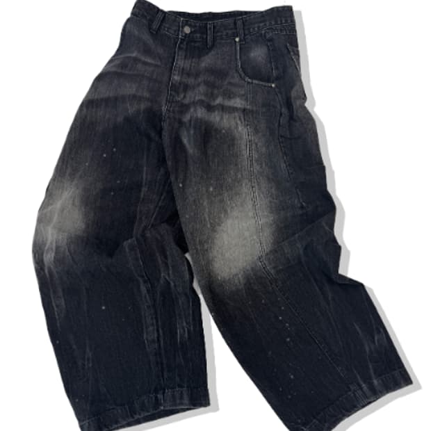 [L] 언타이틀드 서울 오블리전 커브드 데님 블랙