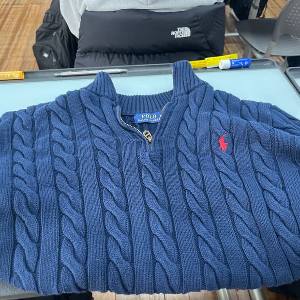 폴로 반집업 니트 네이비