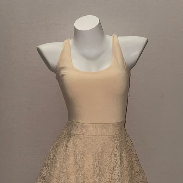 베이지 페어리코어 슬리브리스 원피스