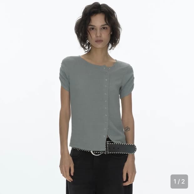 밀로우먼 린넨 버튼 탑