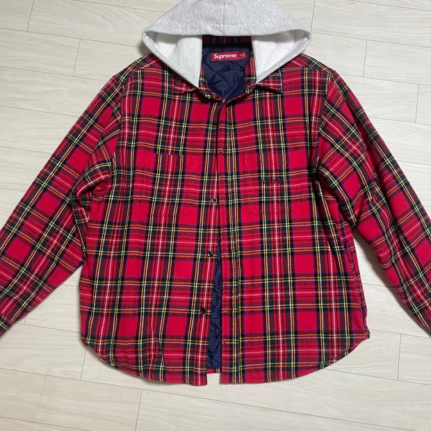 슈프림 플란넬 후드 셔츠 (M사이즈)