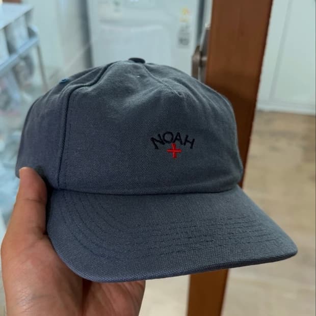 Noah 5패널 core logo 네이비 캡