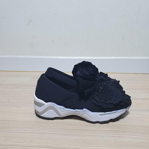 슈콤마보니 슬립온 230