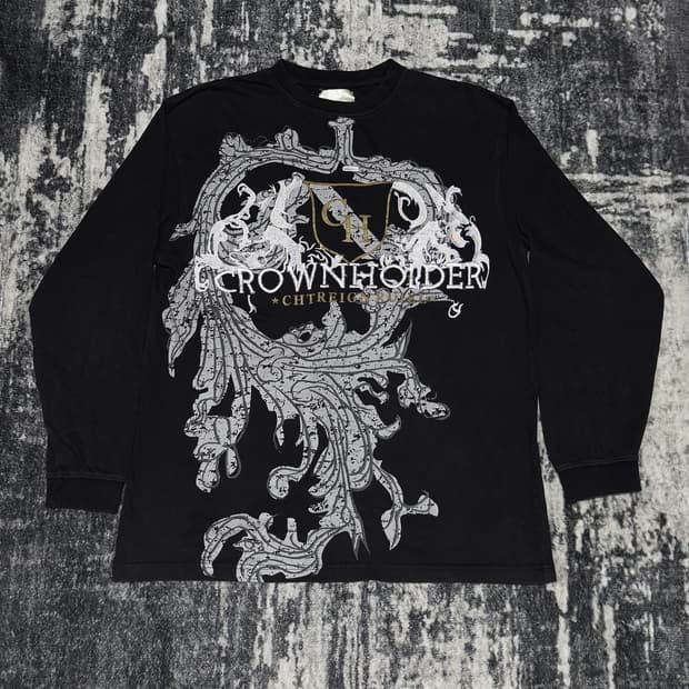 {UNKNOWN} CrownHolder Emblem Long Sleeve