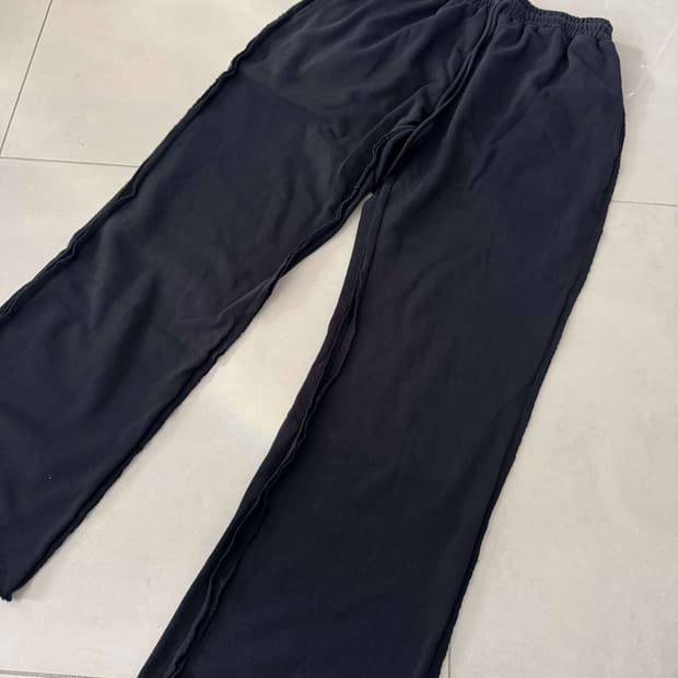 OUT SWEAT PANT 인사이드 아웃 스웨트팬츠