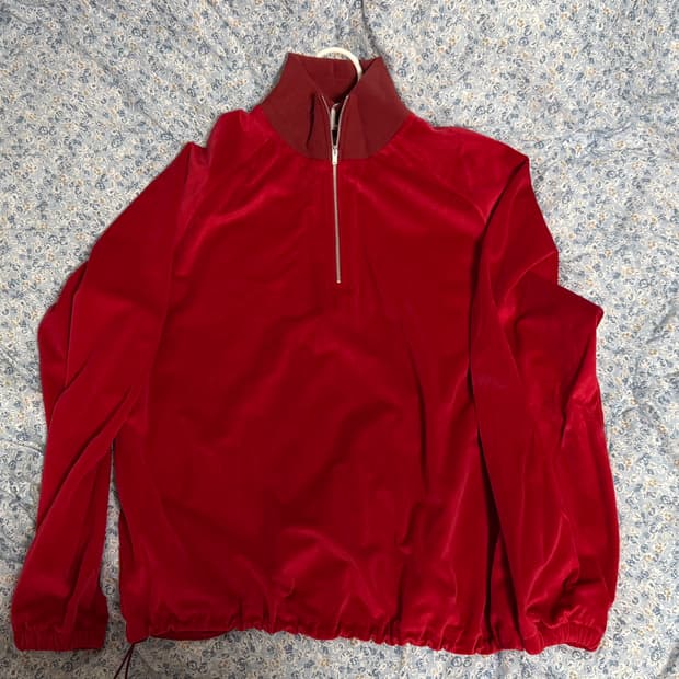 999 휴머니티(humanity) 반집업 레드 F