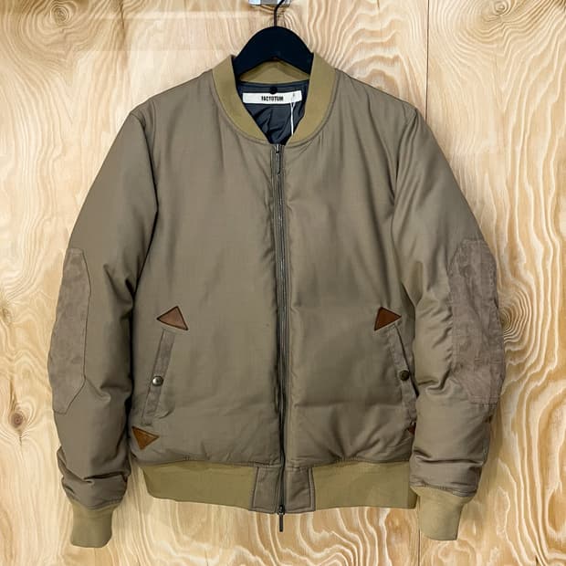 팩토튬 투웨이 패디드 다운 자켓