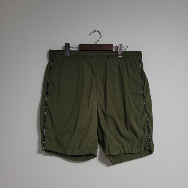 (36) BEANPOLE 빈폴 스포츠 카키색 기능성 반바지