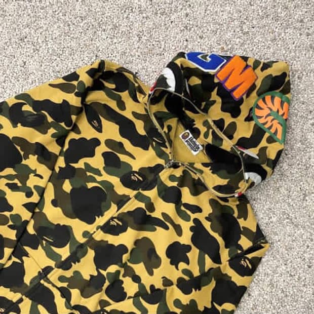 베이프 후드집업{M~L까지 다있습니다}