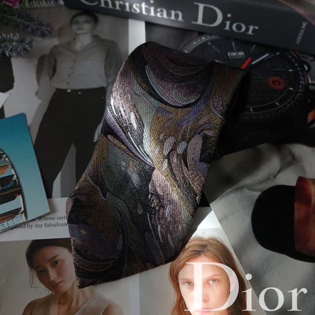 크리스찬 디올 실크 플로럴 자카드 넥타이 8.5cm A등급 A19814