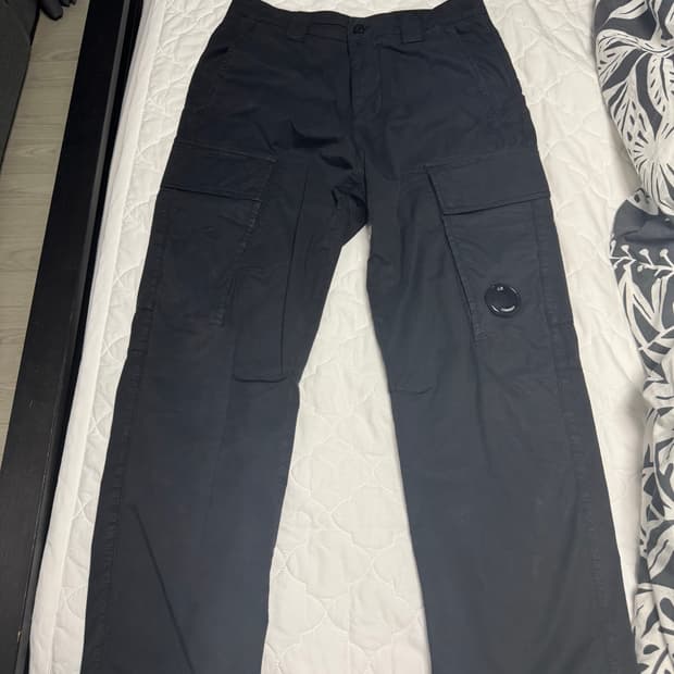 cp컴퍼니 루즈핏 팬츠 44사이즈