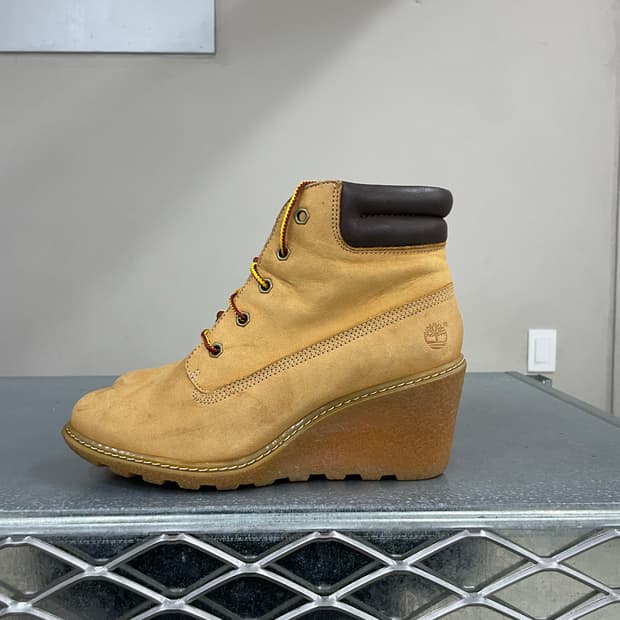 팀버랜드 암스턴 웨지 부츠 245