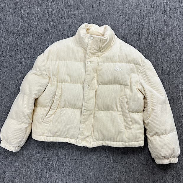 오디너리홀리데이 코듀로이 크롭 패딩 