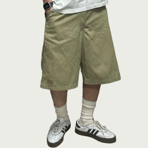 Loose fit Short