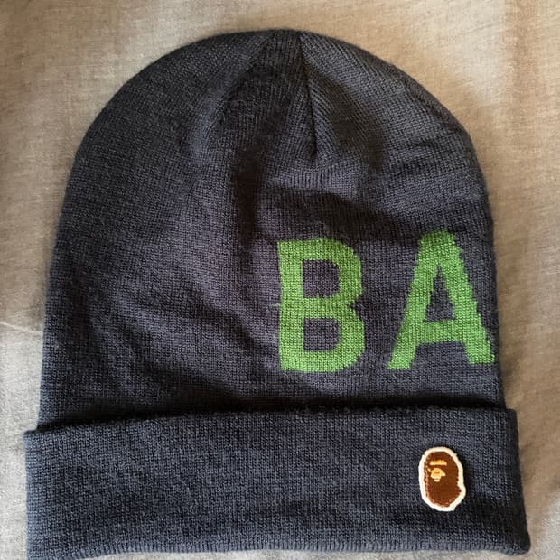 A BATHING APE 베이프 네이비 비니 스몰로그 