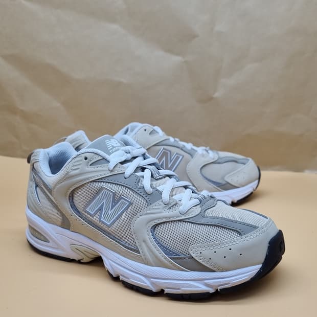 뉴발란스 530 베이지 여성운동화240 