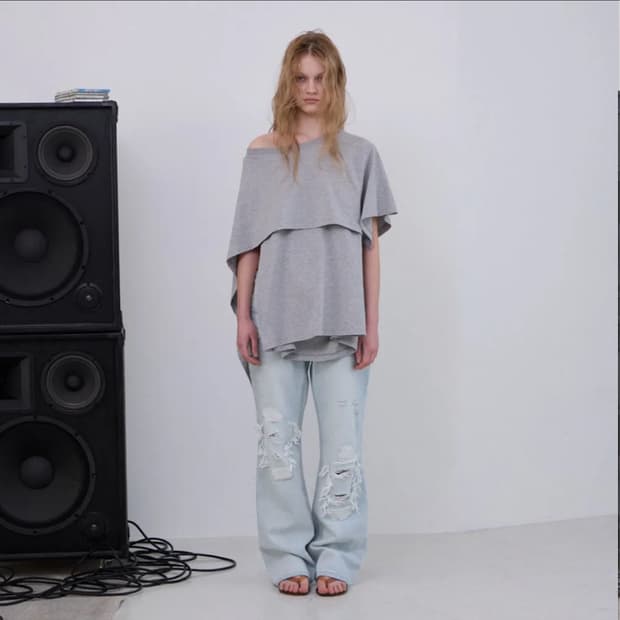 OFF-SHOULDER DRAPED T-SHIRT 
