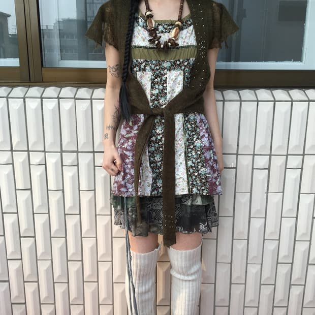 Cubic point tied knit cardigan