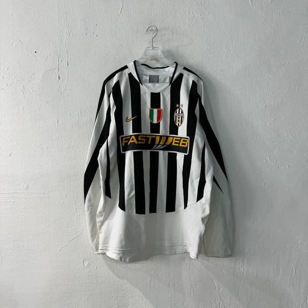나이키 유벤투스03-04 델피에로 긴팔 유니폼 105