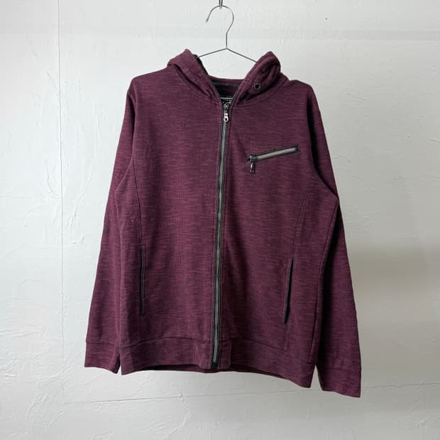 Plus One 후드 집업