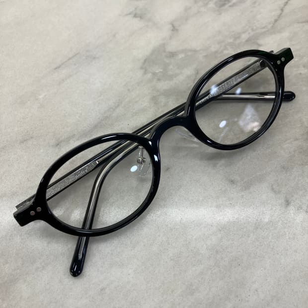 B63 HL 유광 블랙 오벌 슬림 뿔테 안경7668