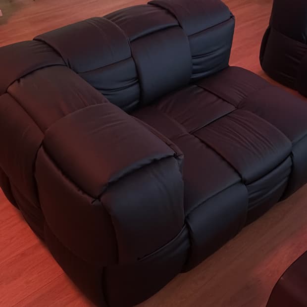 슬립디노 쿠시소파 블랙 팝니다.