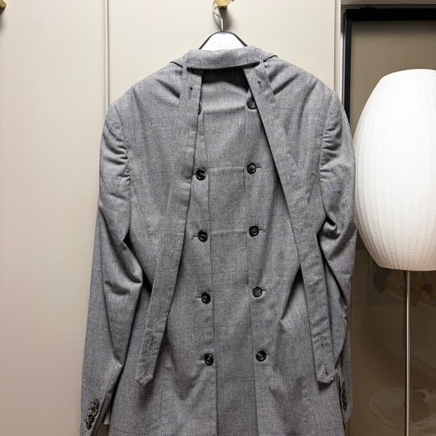 Delada blazer with rear details