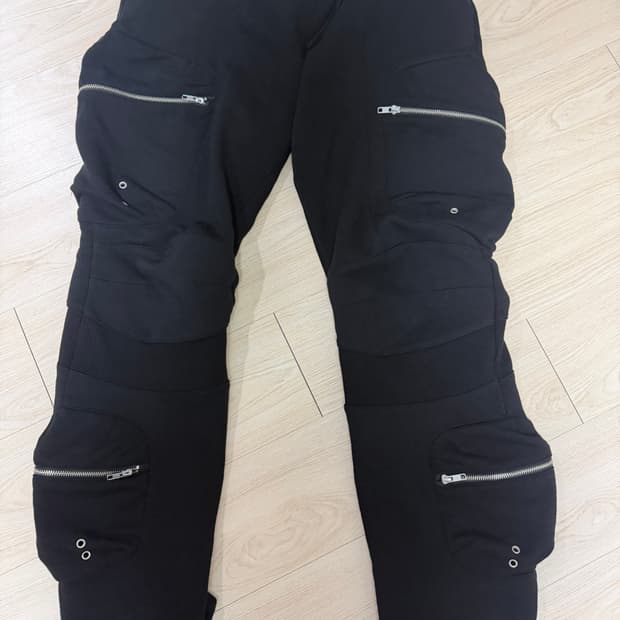 넥스트도어립스 astronaut pants 스웻팬츠2