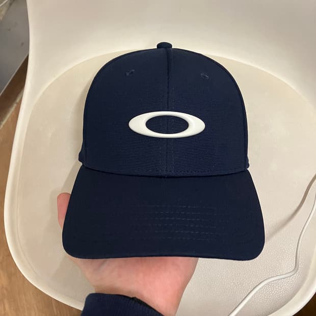 N244 오클리 볼캡 모자