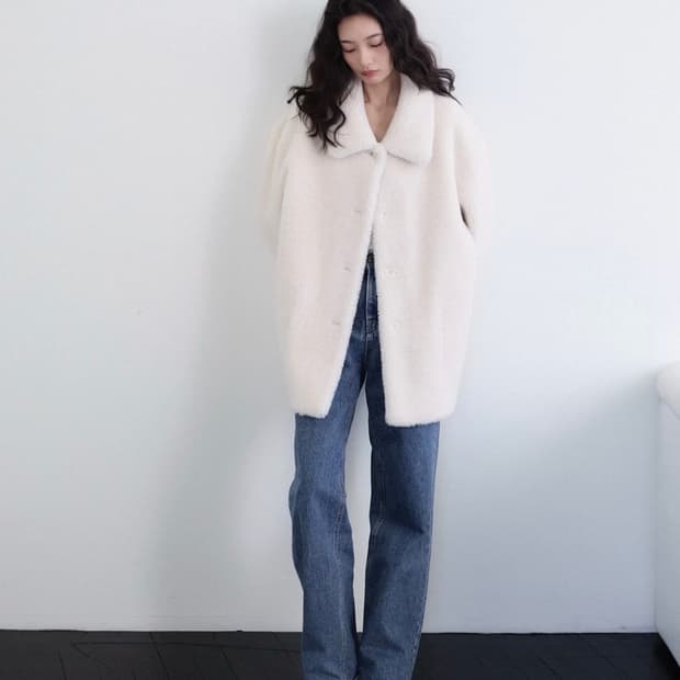 Yoonseul Reversible shearling coat