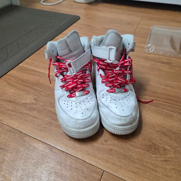 슈프림 미드포스 245